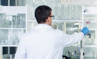 Temperatur- und Feuchtigkeitsmessung im Labor